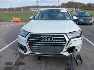 2017 Audi Q7 Premium Plus with VIN WA1LAAF78HD041060, listed as a IAAI auction lot 40892654 with 172,005 mi miles and . Bid and sale history available at DreamBid. Image 12.