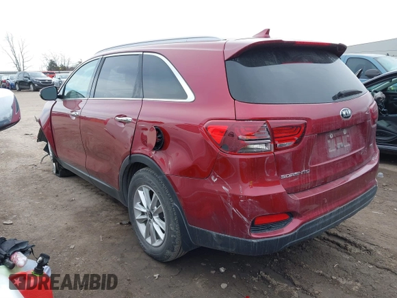 2019 Kia Sorento L with VIN 5XYPG4A37KG465964, listed as a IAAI auction lot 41346205 with 120,594 mi miles. Bid and sale history available at carsss.com. Image 3.