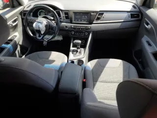 2018 Kia Niro LX with VIN KNDCB3LCXJ5109035, listed as a Copart auction lot 48902255 with 67,034 mi miles and Salvage Title. Bid and sale history available at carsss.com. Image 8.