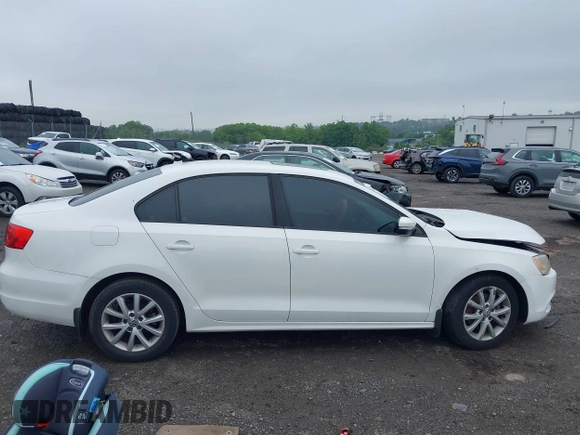 2012 Volkswagen Jetta SE with VIN 3VWDP7AJ8CM396562, listed as a IAAI auction lot 42523926 with Not provided miles and . Bid and sale history available at DreamBid. Image 14.