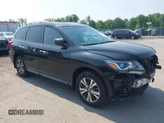 2017 Nissan Pathfinder SL with VIN 5N1DR2MM8HC649695, listed as a IAAI auction lot 42423853 with 117,837 mi miles and . Bid and sale history available at DreamBid. Image 1.