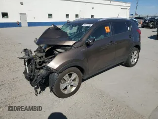 2013 Kia Sportage LX z VIN KNDPBCA23D7371824, wystawiony jako Copart lot #60341775 z przebiegiem Nie podano mil oraz Szkoda całkowita • Salvage title. Historia ofert i sprzedaży dostępna na DreamBid. Obrazek 1.