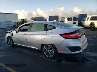 2018 Honda Clarity Plug-In Hybrid with VIN JHMZC5F11JC014094, listed as a Copart auction lot 77758384 with 68,995 mi miles and Salvage Title. Bid and sale history available at carsss.com. Image 2.