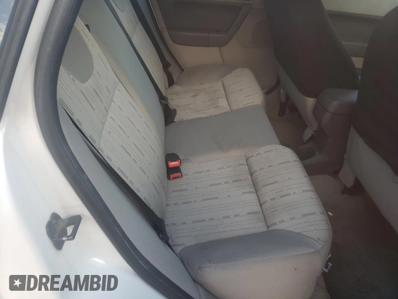 2009 Ford Focus SE with VIN 1FAHP35N49W221900, listed as a Copart auction lot 32574812 with Not Provided miles and Non Repairable. Bid and sale history available at carsss.com. Image 6.