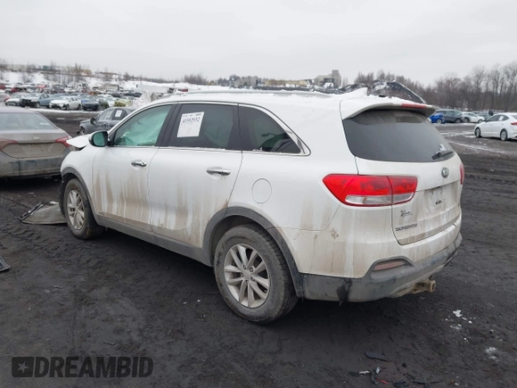 2018 Kia Sorento LX with VIN 5XYPGDA34JG423007, listed as a IAAI auction lot 41552932 with 106,027 mi miles. Bid and sale history available at carsss.com. Image 3.