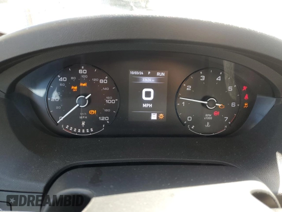 2023 Ram ProMaster Cargo with VIN 3C6LRVAG7PE583784, listed as a Copart auction lot 73926394 with 33,434 mi miles and Salvage Title. Bid and sale history available at DreamBid. Image 9.