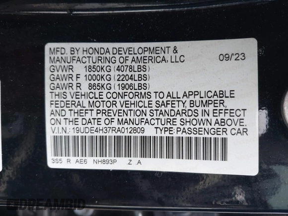 2024 Acura Integra w/A-Spec Package z VIN 19UDE4H37RA012809, wystawiony jako IAAI lot #41765651 z przebiegiem 11 017 mil mil oraz . Historia ofert i sprzedaży dostępna na DreamBid. Obrazek 9.