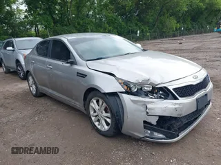 2012 Kia Optima LX z VIN 5XXGM4A76CG082387, wystawiony jako IAAI lot #42264524 z przebiegiem 287 584 mil mil oraz . Historia ofert i sprzedaży dostępna na DreamBid. Obrazek 1.