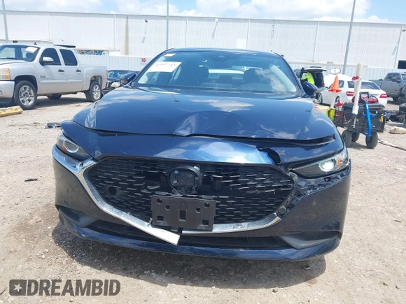 2021 Mazda 3 S z VIN JM1BPAAL6M1331460, wystawiony jako IAAI lot #42197743 z przebiegiem 53 972 mil mil oraz . Historia ofert i sprzedaży dostępna na DreamBid. Obrazek 12.