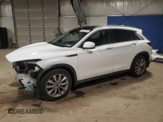 2021 Infiniti QX50 Luxe z VIN 3PCAJ5BBXMF110378, wystawiony jako Copart lot #58391345 z przebiegiem 51 090 mil mil oraz Szkody całkowita. Historia ofert i sprzedaży dostępna na DreamBid. Obrazek 1.