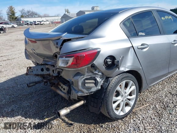 2010 Mazda 3 S Grand Touring with VIN JM1BL1S50A1350853, listed as a IAAI auction lot 41684024 with 149,842 mi miles and . Bid and sale history available at carsss.com. Image 17.