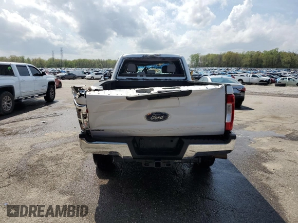 2018 Ford Super Duty F-250 SRW XL with VIN 1FT7W2BT2JEC56242, listed as a Copart auction lot 51100435 with 203,831 mi miles and Salvage Title. Bid and sale history available at carsss.com. Image 6.