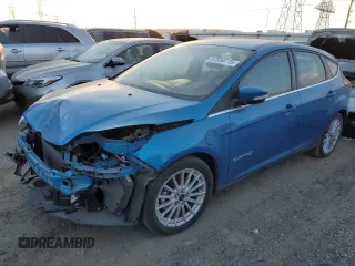 2015 Ford Focus Electric z VIN 1FADP3R44FL358378, wystawiony jako Copart lot #87859715 z przebiegiem Nie podano mil oraz Szkody całkowita. Historia ofert i sprzedaży dostępna na DreamBid. Obrazek 1.
