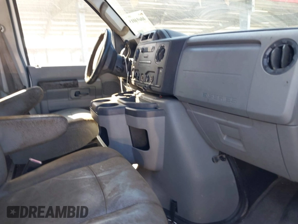 2012 Ford Econoline Cargo Commercial with VIN 1FTNS2EW4CDA50633, listed as a IAAI auction lot 40694015 with 309,334 mi miles. Bid and sale history available at carsss.com. Image 5.