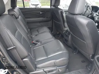 2021 Honda Pilot Special Edition with VIN 5FNYF5H27MB043732, listed as a IAAI auction lot 39777255 with 56,087 mi miles and . Bid and sale history available at DreamBid. Image 8.