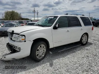 2011 Lincoln Navigator with VIN 5LMJJ2J54BEJ08644, listed as a Copart auction lot 83118084 with 190,860 mi miles and Salvage title. Bid and sale history available at DreamBid. Image 1.