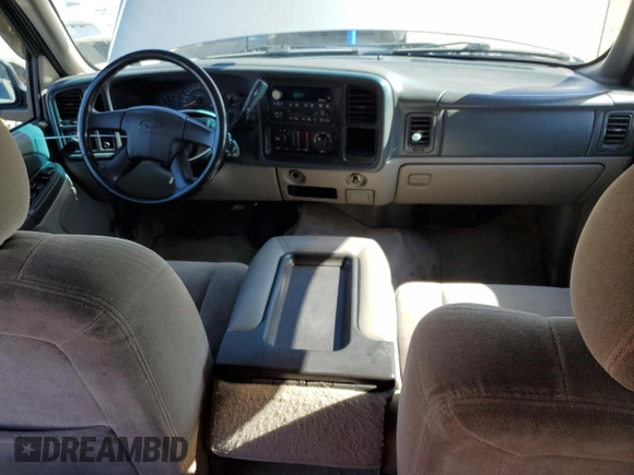 2003 Chevrolet Suburban LS with VIN 3GNEC16T43G117270, listed as a Copart auction lot 48053095 with 91,735 mi miles and Clean Title. Bid and sale history available at carsss.com. Image 8.