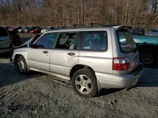 2001 Subaru Forester S w/Premium Pkg with VIN JF1SF65681H749189, listed as a Copart auction lot 48116675 with 249,709 mi miles and Salvage Title. Bid and sale history available at carsss.com. Image 2.