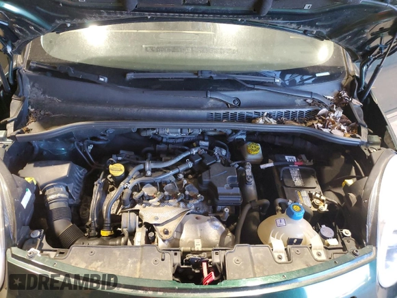 2014 FIAT 500L Lounge with VIN ZFBCFACH5EZ029048, listed as a Copart auction lot 42140285 with 87,143 mi miles and Clean Title. Bid and sale history available at DreamBid. Image 11.