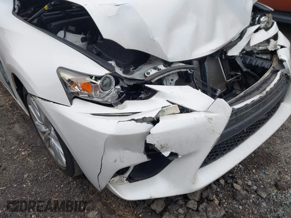 2015 Lexus IS 250 with VIN JTHBF1D21F5070576, listed as a IAAI auction lot 41590004 with 140,224 mi miles and . Bid and sale history available at carsss.com. Image 19.