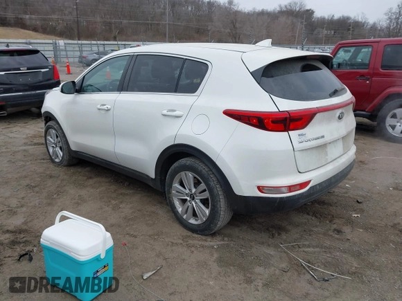 2018 Kia Sportage LX with VIN KNDPM3AC4J7315826, listed as a IAAI auction lot 41521362 with 130,628 mi miles and . Bid and sale history available at DreamBid. Image 3.