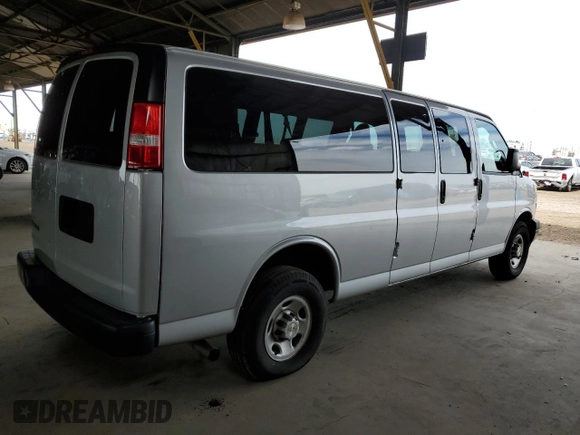 2020 Chevrolet Express Passenger LS с VIN 1GAZGNFP0L1234912, выставлен на аукционе Copart как лот 58380935 с пробегом 166 691 миль миль и Чистый • Clean title. История ставок и продаж доступна на DreamBid. Изображение 3.