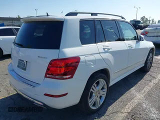 2015 Mercedes-Benz GLK 350 z VIN WDCGG8JB6FG349716, wystawiony jako IAAI lot #42283879 z przebiegiem 56 332 mil mil oraz . Historia ofert i sprzedaży dostępna na DreamBid. Obrazek 4.