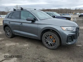 2023 Audi SQ5 Premium Plus with VIN WA1B4AFY0P2102679, listed as a Copart auction lot 47826385 with 13,986 mi miles and Salvage Title. Bid and sale history available at carsss.com. Image 4.