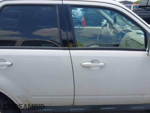 2010 Ford Escape Limited with VIN 1FMCU9E72AKC27235, listed as a IAAI auction lot 42378666 with 112,991 mi miles and . Bid and sale history available at DreamBid. Image 12.