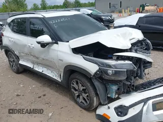 2022 Kia Seltos EX z VIN KNDERCAA0N7238739, wystawiony jako IAAI lot #42222017 z przebiegiem 72 565 mil mil oraz . Historia ofert i sprzedaży dostępna na DreamBid. Obrazek 1.