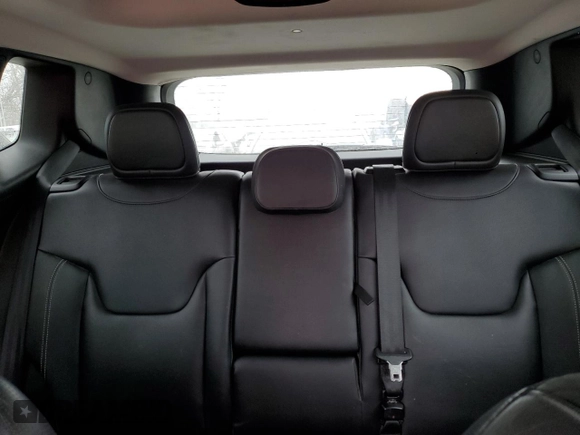 2016 Jeep Renegade Limited z VIN ZACCJADT1GPC76793, wystawiony jako Copart lot #47093365 z przebiegiem 129 838 mil mil oraz Szkoda całkowita • Salvage title. Historia ofert i sprzedaży dostępna na DreamBid. Obrazek 10.