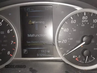 2018 Nissan Sentra SR with VIN 3N1AB7AP8JY250308, listed as a IAAI auction lot 40901715 with 91,090 mi miles and . Bid and sale history available at DreamBid. Image 16.