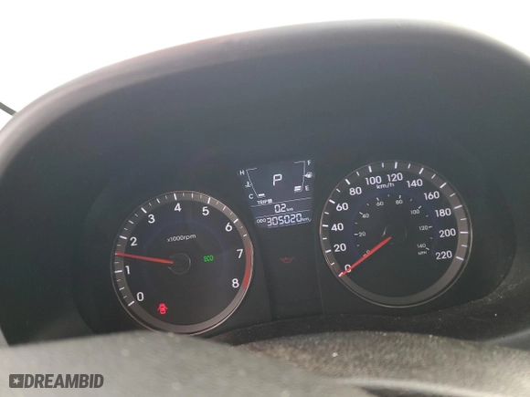 2013 Hyundai Accent GL with VIN KMHCT5AE5DU139658, listed as a Copart auction lot 41469985 with 305,020 mi miles and Clean Title. Bid and sale history available at carsss.com. Image 9.