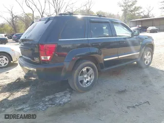 2005 Jeep Grand Cherokee Limited with VIN 1J4HR58245C697913, listed as a IAAI auction lot 41893223 with 255,297 mi miles. Bid and sale history available at carsss.com. Image 4.