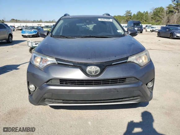 2018 Toyota RAV4 XLE with VIN JTMWFREVXJJ740121, listed as a Copart auction lot 46467085 with 100,648 mi miles and Salvage Title. Bid and sale history available at carsss.com. Image 5.