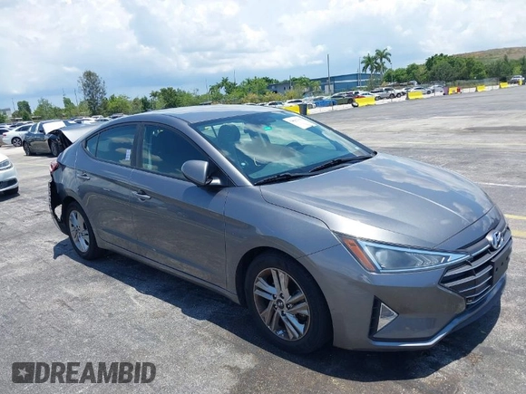 2020 Hyundai Elantra SEL z VIN 5NPD84LF6LH529154, wystawiony jako IAAI lot #39502750 z przebiegiem 101 695 mil mil oraz . Historia ofert i sprzedaży dostępna na DreamBid. Obrazek 1.