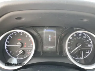 2023 Toyota Camry LE z VIN 4T1C11AK1PU770237, wystawiony jako Copart lot #55590655 z przebiegiem 50 980 mil mil oraz Szkoda całkowita • Salvage title. Historia ofert i sprzedaży dostępna na DreamBid. Obrazek 9.
