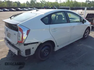 2013 Toyota Prius One z VIN JTDKN3DU1D5624472, wystawiony jako IAAI lot #41995279 z przebiegiem 108 958 mil mil oraz . Historia ofert i sprzedaży dostępna na DreamBid. Obrazek 4.