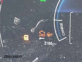 2025 Toyota Camry LE z VIN 4T1DAACK3SU065224, wystawiony jako IAAI lot #42341546 z przebiegiem 3 186 mil mil oraz . Historia ofert i sprzedaży dostępna na DreamBid. Obrazek 15.
