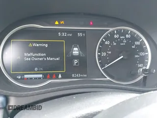 2024 Nissan Versa SV z VIN 3N1CN8EV6RL910272, wystawiony jako IAAI lot #42500325 z przebiegiem 8 343 mil mil oraz . Historia ofert i sprzedaży dostępna na DreamBid. Obrazek 7.