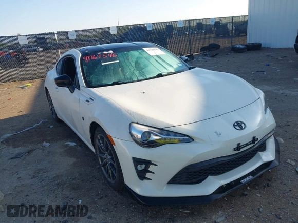 2017 Toyota 86 z VIN JF1ZNAA1XH8707535, wystawiony jako IAAI lot #41969546 z przebiegiem 85 468 mil mil oraz . Historia ofert i sprzedaży dostępna na DreamBid. Obrazek 1.