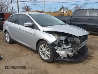 2017 Ford Focus SE with VIN 1FADP3F28HL300618, listed as a IAAI auction lot 41856517 with 35,491 mi miles. Bid and sale history available at carsss.com. Image 1.