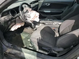 2017 Ford Mustang V6 с VIN 1FA6P8AM7H5289484, выставлен на аукционе Copart как лот 45573175 с пробегом 52 590 миль миль и Списание • Salvage title. История ставок и продаж доступна на DreamBid. Изображение 7.