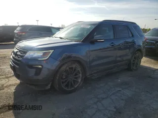 2018 Ford Explorer XLT z VIN 1FM5K7D82JGA41100, wystawiony jako Copart lot #53668305 z przebiegiem 117 733 mil mil oraz Szkody całkowita. Historia ofert i sprzedaży dostępna na DreamBid. Obrazek 1.