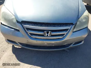 2007 Honda Odyssey EX-L with VIN 5FNRL38617B021850, listed as a IAAI auction lot 41852809 with 136,892 mi miles. Bid and sale history available at carsss.com. Image 6.