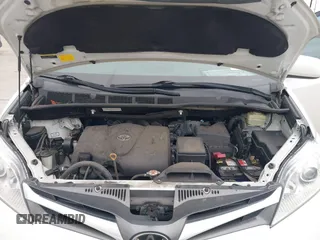 2018 Toyota Sienna XLE Auto Access Seat with VIN 5TDYZ3DC5JS938542, listed as a IAAI auction lot 41569381 with 41,691 mi miles. Bid and sale history available at carsss.com. Image 10.