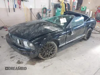 2005 Ford Mustang Deluxe with VIN 1ZVHT84N755243052, listed as a IAAI auction lot 41881137 with 109,366 mi miles and . Bid and sale history available at DreamBid. Image 17.