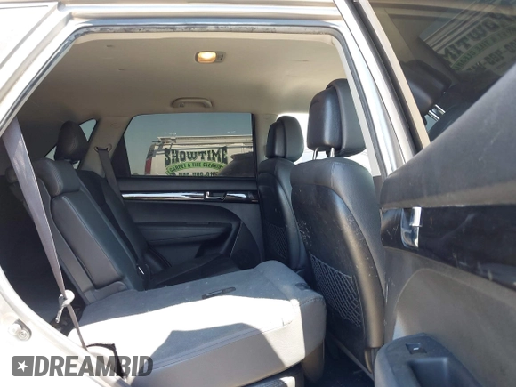 2012 Kia Sorento EX with VIN 5XYKU3A60CG305675, listed as a IAAI auction lot 42647223 with 174,447 mi miles and . Bid and sale history available at DreamBid. Image 8.