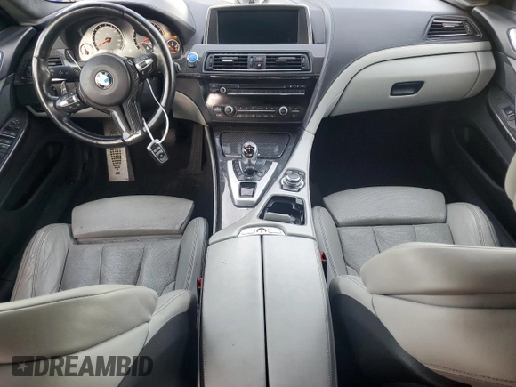 2014 BMW M6 z VIN WBS6C9C5XEDV73722, wystawiony jako Copart lot #87202664 z przebiegiem 68 283 mil mil oraz Szkoda całkowita • Salvage title. Historia ofert i sprzedaży dostępna na DreamBid. Obrazek 8.