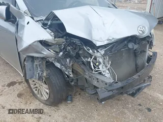 2012 Toyota Sienna XLE AAS с VIN 5TDYK3DC8CS276589, выставлен на аукционе IAAI как лот 42252242 с пробегом 221 618 миль миль и . История ставок и продаж доступна на DreamBid. Изображение 18.